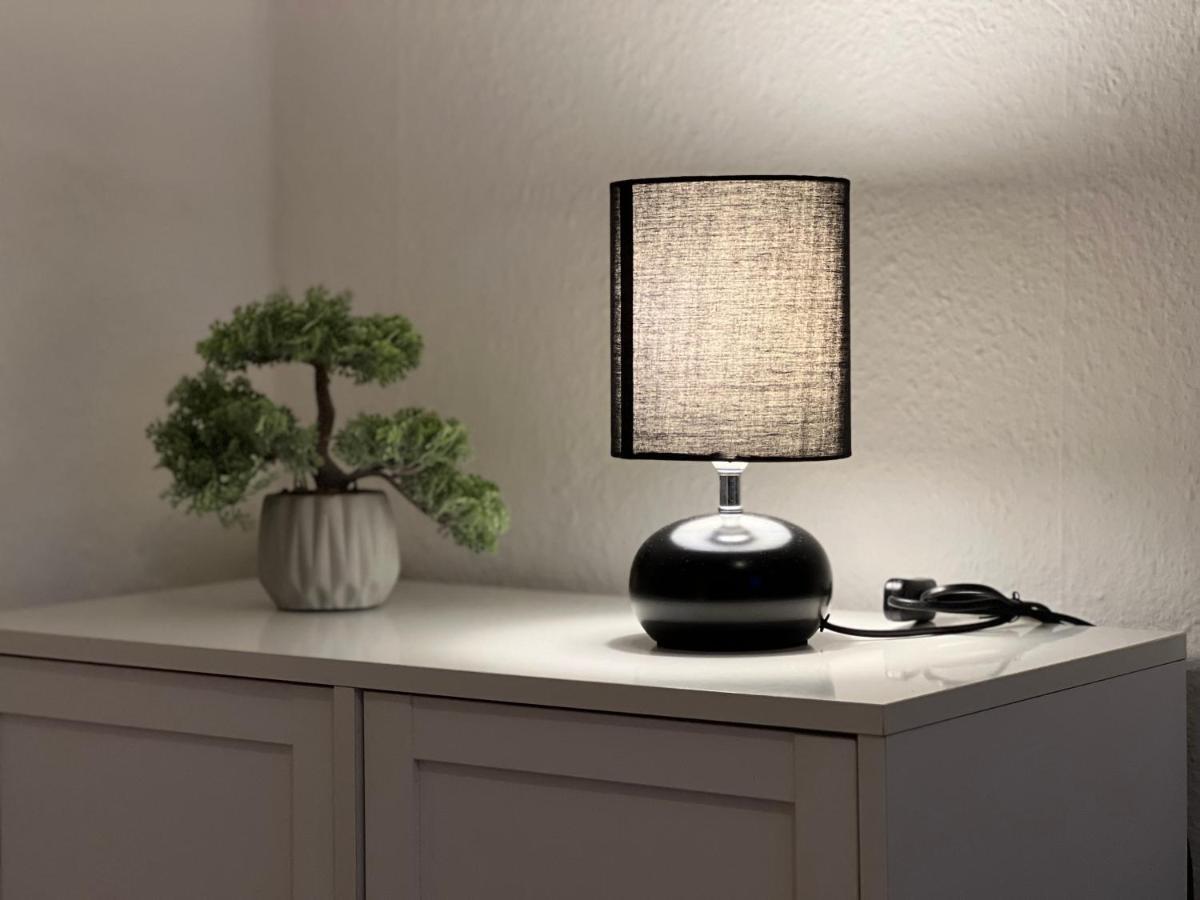 Dejlig 2 Vaerelses Lejlighed Apartment แรนเดอร์ส ภายนอก รูปภาพ